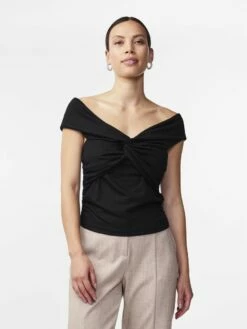 Titelseite 27 Y.A.S YASPHILIPPA TOP